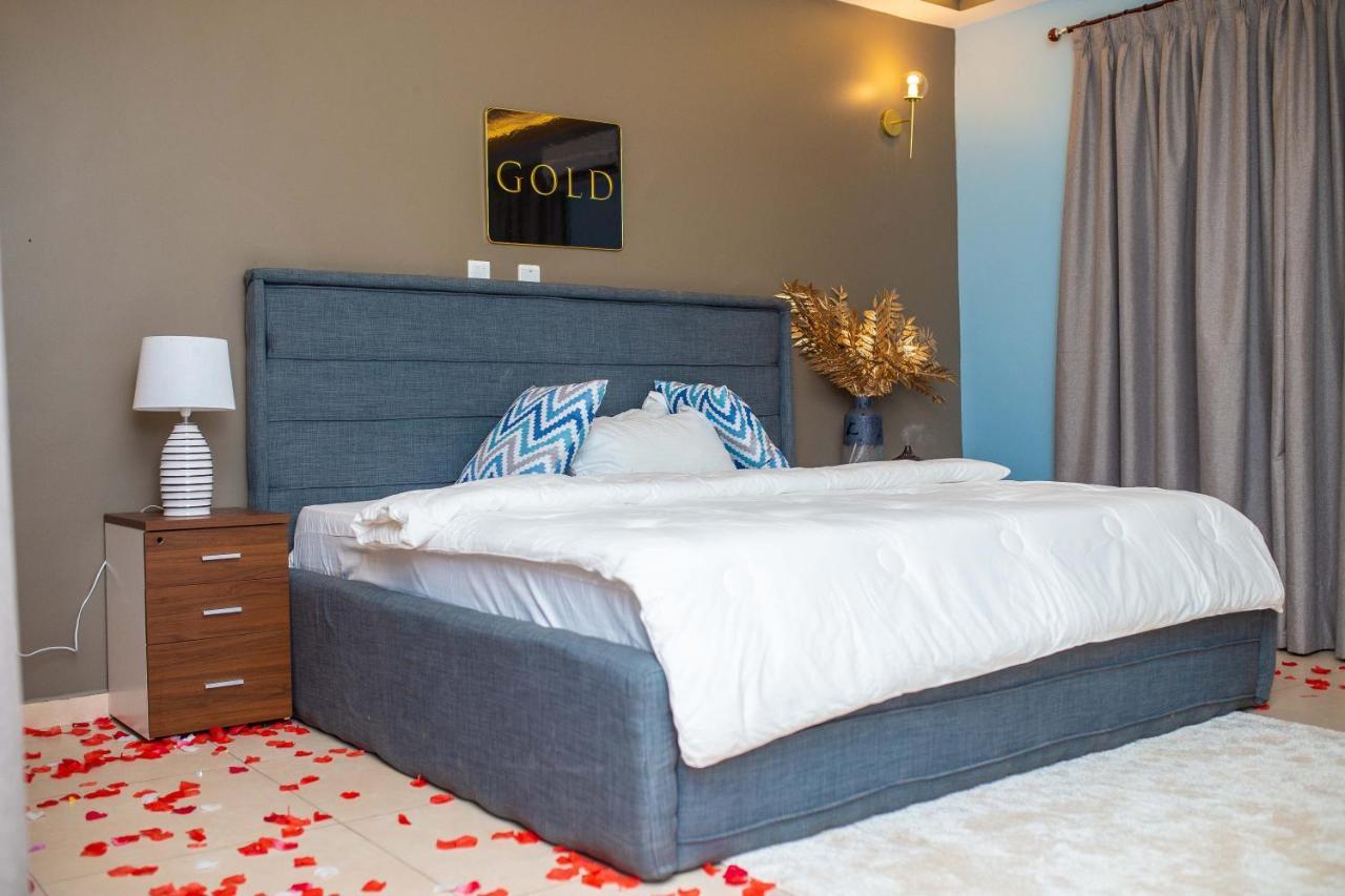 Hotel Piano & Gold Collections, Peduase Peduasi Exterior foto