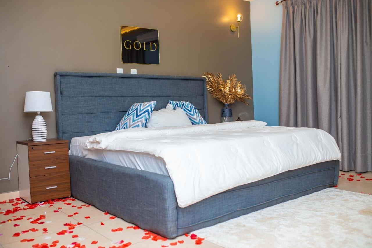 Hotel Piano & Gold Collections, Peduase Peduasi Exterior foto